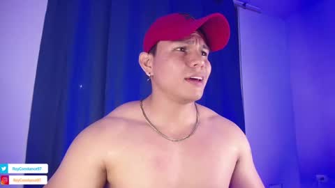 Snapshot of roy__constance chatting on January 2025 03:33:01 AM Roy Constance online show from January 2025 03:33:01 AM