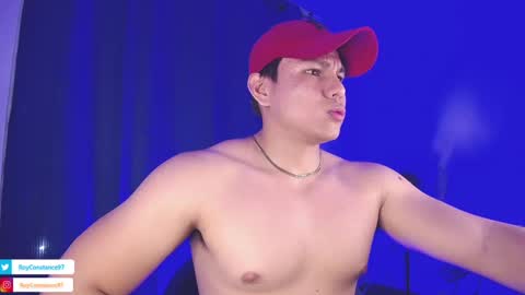 Snapshot of roy__constance chatting on February 2025 02:07:01 AM Roy Constance online show from February 2025 02:07:01 AM