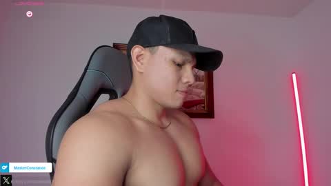 Snapshot of roy__constance chatting on September 2025 03:30:02 AM Roy Constance online show from September 2025 03:30:02 AM