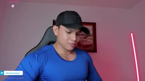 Snapshot of roy__constance chatting on September 2025 04:51:02 AM Roy Constance online show from September 2025 04:51:02 AM