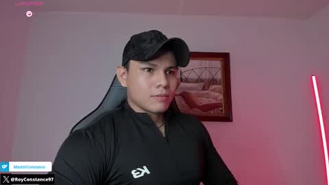 Snapshot of roy__constance chatting on October 2025 04:09:02 AM Roy Constance online show from October 2025 04:09:02 AM