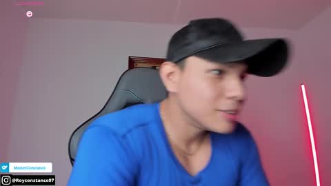 Snapshot of roy__constance chatting on October 2025 04:32:01 AM Roy Constance online show from October 2025 04:32:01 AM