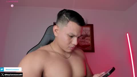 Snapshot of roy__constance chatting on October 2025 04:54:01 AM Roy Constance online show from October 2025 04:54:01 AM