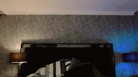 Snapshot of royal_exotic_couple chatting on February 2026 07:20:01 AM royal_exotic_couple online show from February 2026 07:20:01 AM