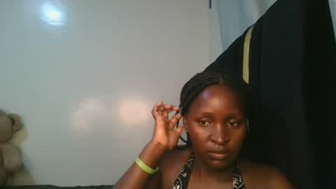 Snapshot of royal_goddes2 chatting on June 2026 03:25:01 AM royal_goddes2 online show from June 2026 03:25:01 AM
