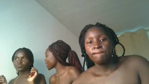 Snapshot of royal_goddes2 chatting on June 2026 06:52:01 AM royal_goddes2 online show from June 2026 06:52:01 AM