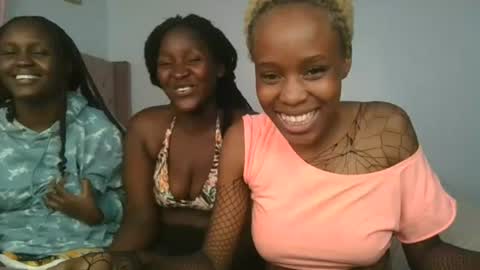 Snapshot of royal_goddes2 chatting on July 2026 03:10:02 AM royal_goddes2 online show from July 2026 03:10:02 AM