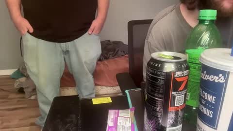 Snapshot of royalty13m chatting on September 2025 04:42:01 PM Royalty13m online show from September 2025 04:42:01 PM