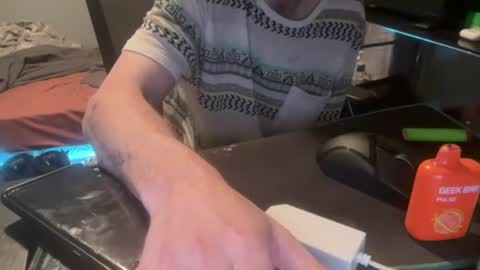 Snapshot of royalty13m chatting on October 2025 08:12:01 AM Royalty13m online show from October 2025 08:12:01 AM