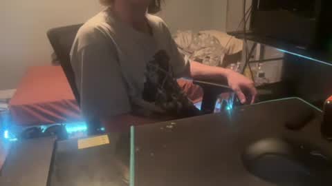 Snapshot of royalty13m chatting on October 2025 08:33:02 AM Royalty13m online show from October 2025 08:33:02 AM