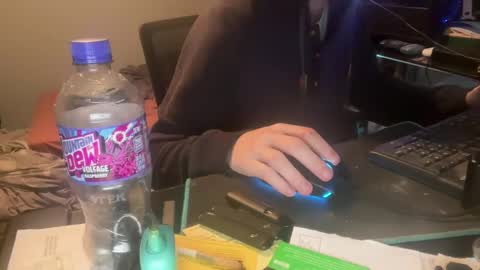 Snapshot of royalty13m chatting on October 2025 09:26:02 PM Royalty13m online show from October 2025 09:26:02 PM