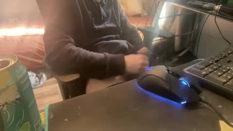 Snapshot of royalty13m chatting on October 2025 06:58:02 PM Royalty13m online show from October 2025 06:58:02 PM