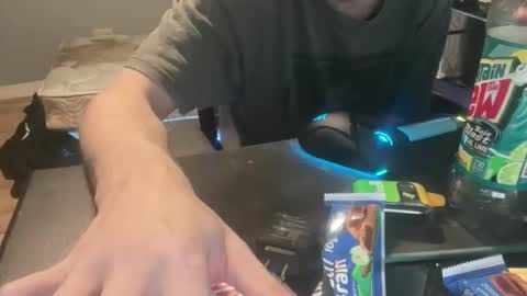 Snapshot of royalty13m chatting on November 2025 03:29:02 PM Royalty13m online show from November 2025 03:29:02 PM