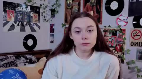 Snapshot of roygeers chatting on February 2026 11:06:02 AM Alice online show from February 2026 11:06:02 AM