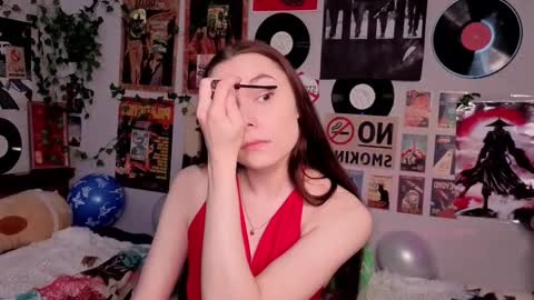 Snapshot of roygeers chatting on February 2026 09:10:02 AM Alice online show from February 2026 09:10:02 AM