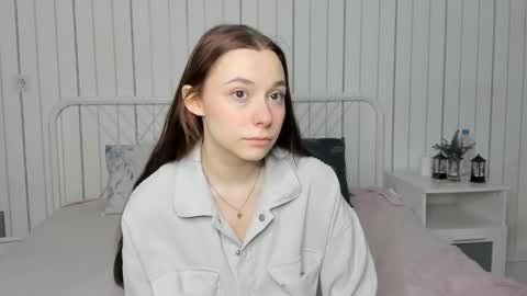 Snapshot of roygeers chatting on March 2026 08:23:02 PM Alice online show from March 2026 08:23:02 PM