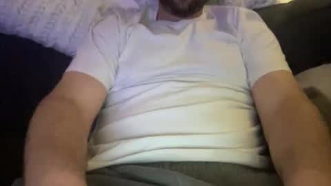 Snapshot of roythegil chatting on November 2025 02:44:02 AM roythegil online show from November 2025 02:44:02 AM