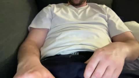 roythegil online show from March 2026 12:29:02 AM