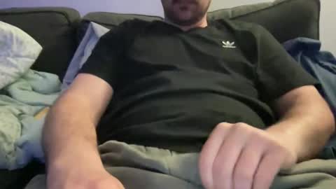 roythegil online show from March 2026 04:30:02 AM