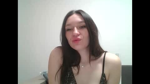 Snapshot of roza05x chatting on March 2026 09:17:01 AM Roza05x online show from March 2026 09:17:01 AM