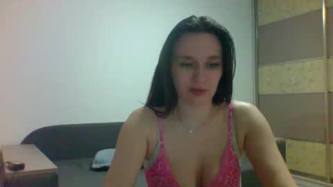 Snapshot of roza05x chatting on April 2026 08:31:01 PM Roza05x online show from April 2026 08:31:01 PM