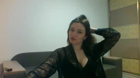 Snapshot of roza05x chatting on April 2026 10:15:01 AM Roza05x online show from April 2026 10:15:01 AM