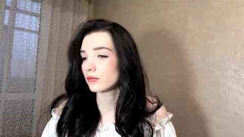 Rozzana online show from February 2026 12:35:01 PM