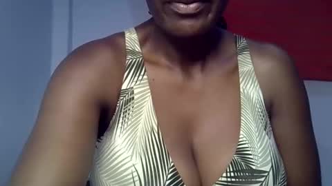 Snapshot of rozie34 chatting on March 2026 06:58:02 PM rozie34 online show from March 2026 06:58:02 PM