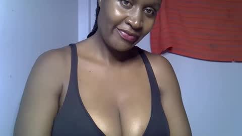 Snapshot of rozie34 chatting on March 2026 10:17:02 PM rozie34 online show from March 2026 10:17:02 PM