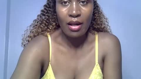 Snapshot of rozie34 chatting on March 2026 02:38:02 AM rozie34 online show from March 2026 02:38:02 AM