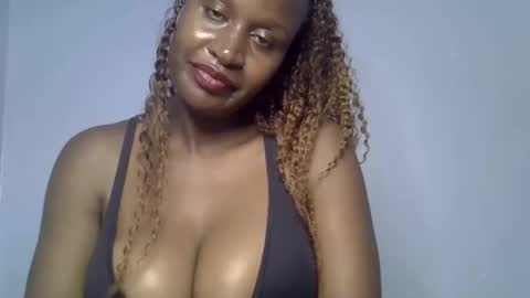 Snapshot of rozie34 chatting on March 2026 10:48:01 PM rozie34 online show from March 2026 10:48:01 PM