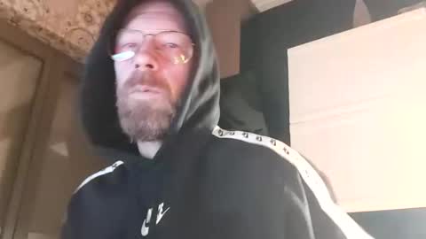 Snapshot of ruan8080 chatting on December 2024 03:45:01 AM petit cochon online show from December 2024 03:45:01 AM