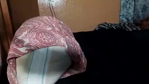 Snapshot of rubberburn chatting on December 2025 08:29:02 AM rubberburn online show from December 2025 08:29:02 AM