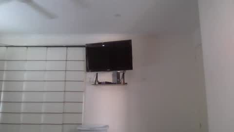 Snapshot of rubberkelly chatting on January 2025 11:08:01 PM RubberKelly online show from January 2025 11:08:01 PM