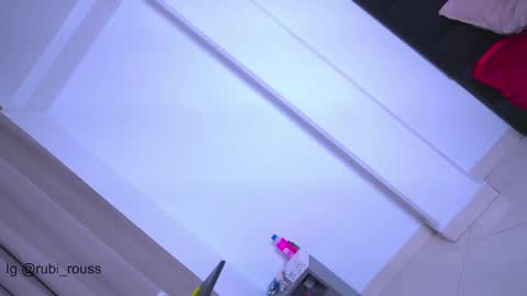rubi rouss  instagran and X or tw  FAV VIBES11  9 33  101 moan and explode my balls online show from May 2026 04:07:02 AM