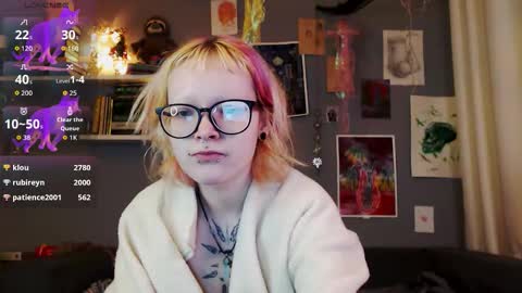 Snapshot of rubireyn chatting on December 2025 10:03:01 PM Rubi online show from December 2025 10:03:01 PM