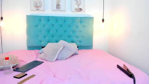 Rubii online show from December 2024 10:36:02 PM