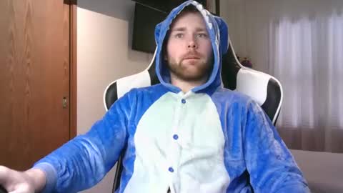 rubividal online show from October 2025 03:12:01 PM