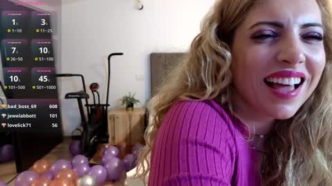 Snapshot of ruby_fit chatting on January 2025 04:27:01 AM Ruby online show from January 2025 04:27:01 AM