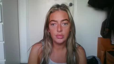 rubyredxxxoxxx online show from September 2025 06:41:01 AM