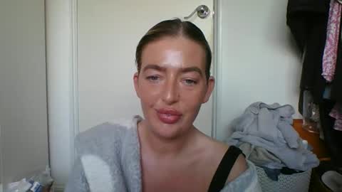 Snapshot of rubyredxxxoxxx chatting on December 2025 10:24:01 AM rubyredxxxoxxx online show from December 2025 10:24:01 AM