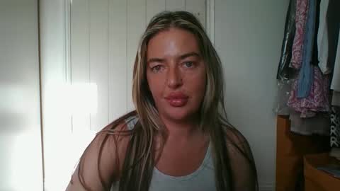 rubyredxxxoxxx online show from May 2026 06:40:02 AM