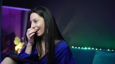  Ruby  online show from February 2026 11:19:02 PM