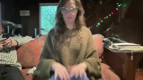 rubywavesback online show from December 2025 11:23:01 PM