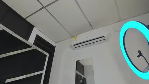 rubyxht online show from November 2025 02:09:02 PM