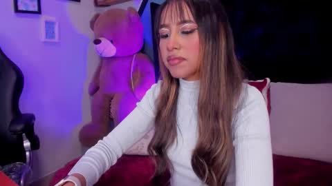 Snapshot of rue_zue chatting on November 2025 12:38:02 PM rue_zue online show from November 2025 12:38:02 PM