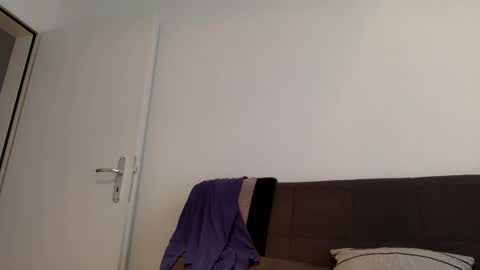 Jimi online show from April 2026 06:41:01 AM