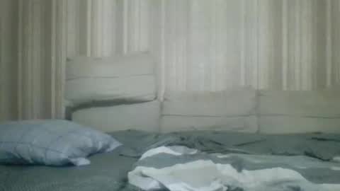 Snapshot of rusqadisx chatting on May 2026 10:27:01 PM rusqadisx online show from May 2026 10:27:01 PM