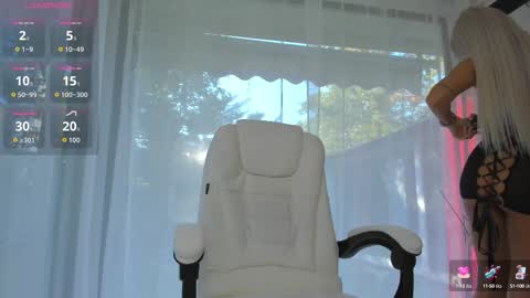 Ava online show from September 2025 07:07:01 AM