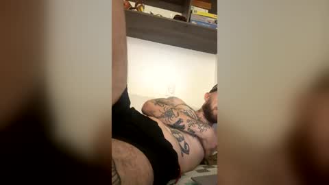 Snapshot of russo_fox chatting on June 2026 03:11:02 AM russo_fox online show from June 2026 03:11:02 AM